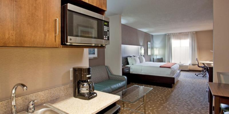 Holiday Inn Express Hotel And Suites Saint Robert, An Ihg Hotel Exterior photo